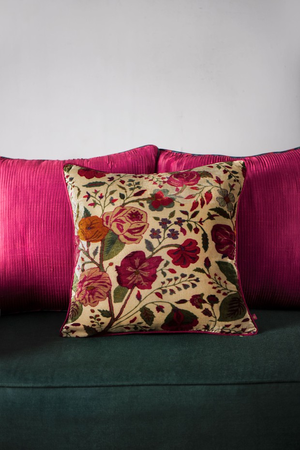 Farah Baksh Velvet Cushion (Ivory)