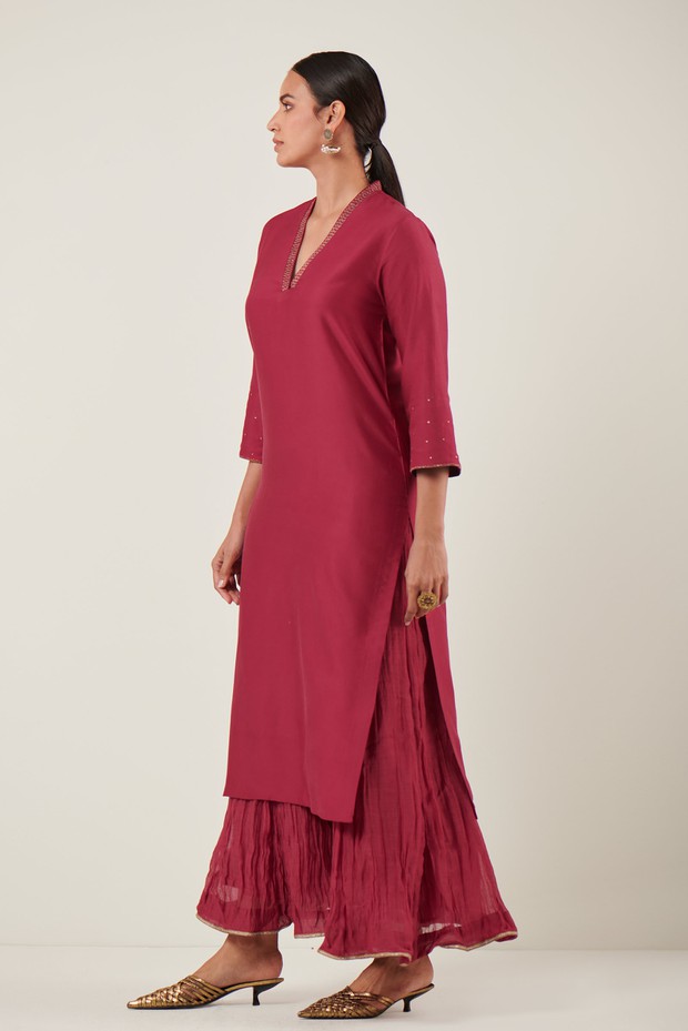 Resham Vidisha Silk Kurta (Rani)