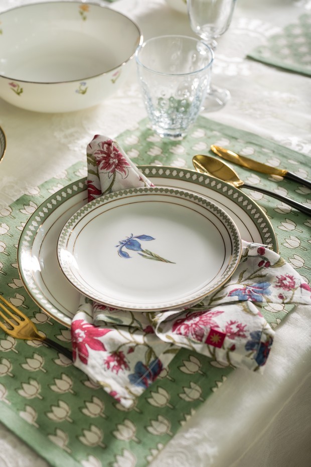Luxury Dining | Explore Exquisite Collections at Good Earth