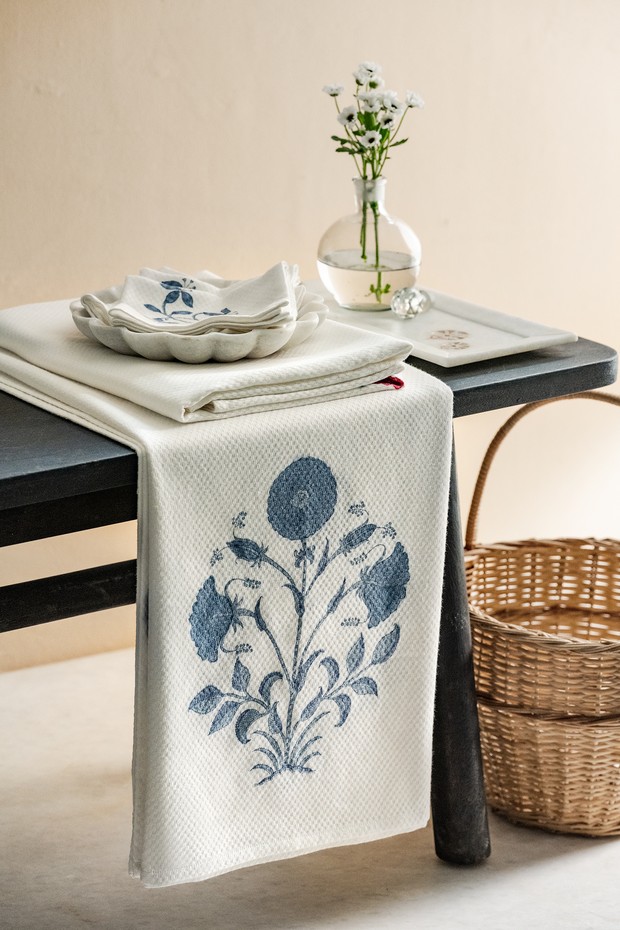 Hibiscus Blue Bath Sheet