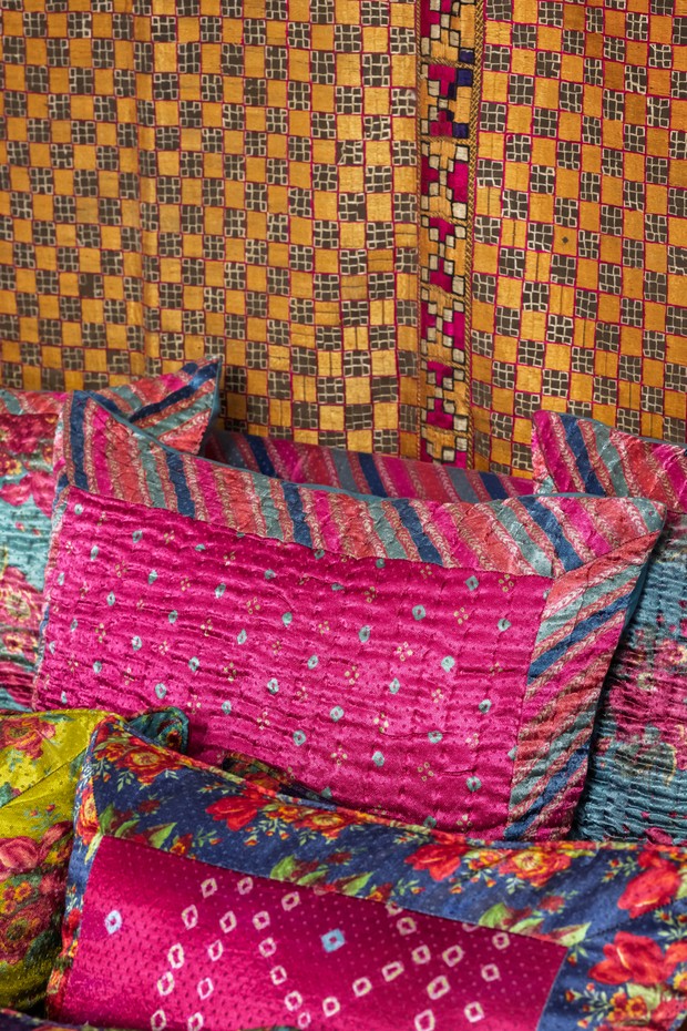 Set Of 2- Romani Printed Euro Sham- Fuchsia
