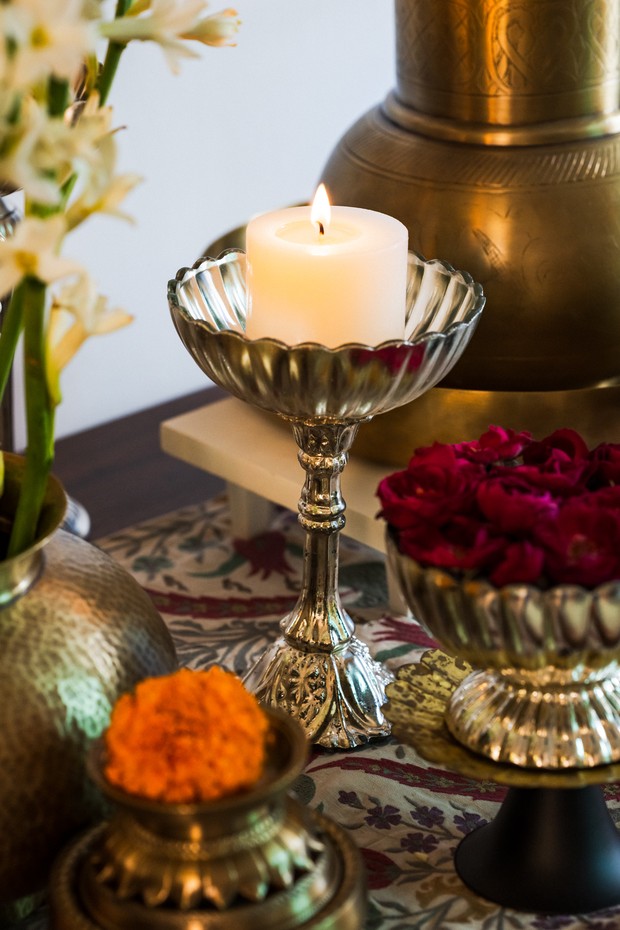 Set Of 2- Blush Silvered Candle Stand