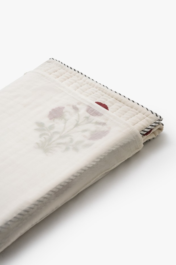 Javakusum Butah Cotton Muslin Tulai