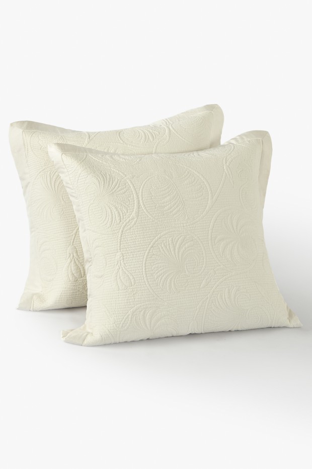 Set Of 3- Malabar Quilted Bedspread Set