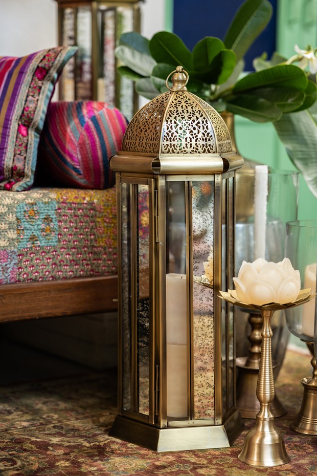 Kirabi Floor Lantern