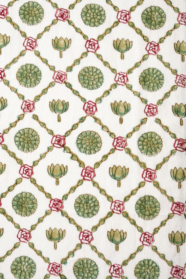 Anjali Cambric Table Cloth