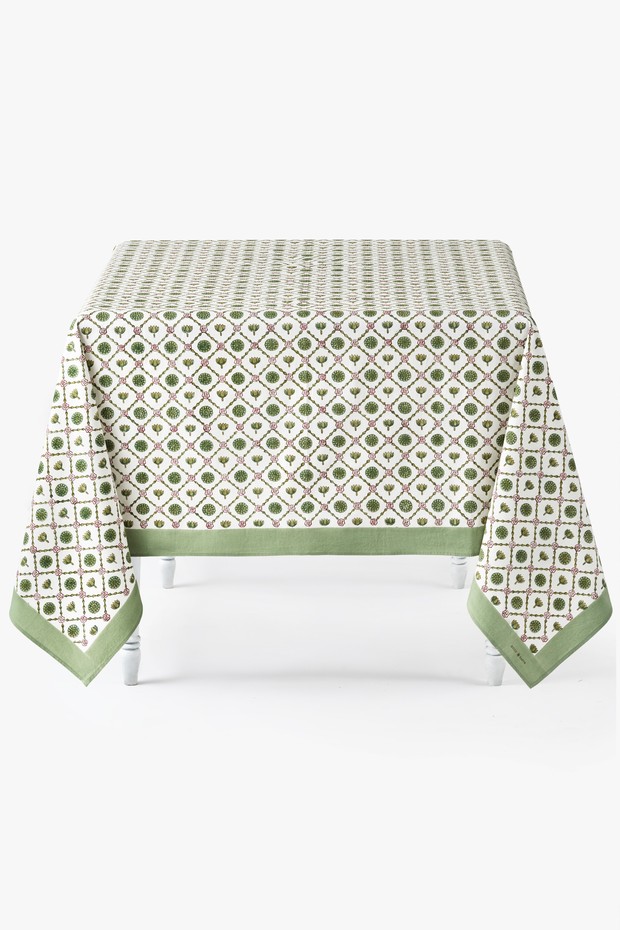 Anjali Cambric Table Cloth
