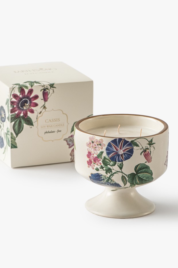 Botanica Pedestal Candle- Cassis