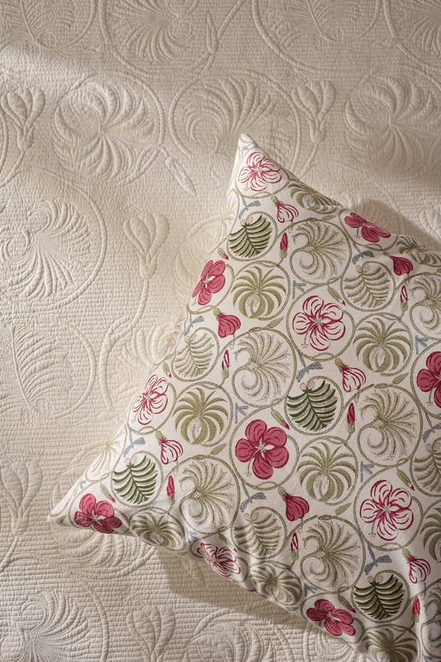 Malabar Jaal Block Print Cushion