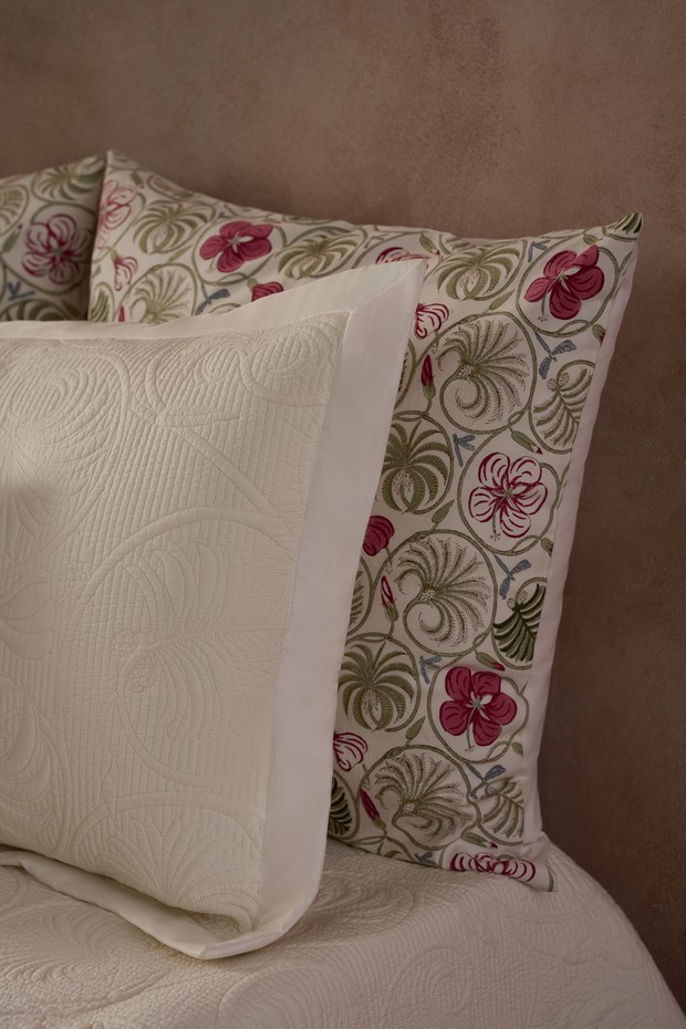 Malabar Jaal Block Print Cushion