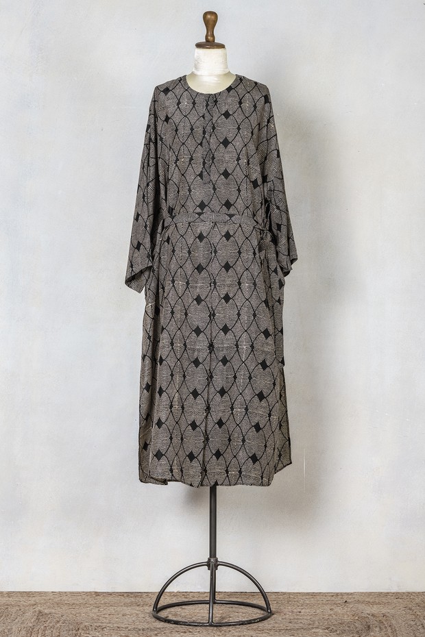 Saanjh Peer Silk Kaftan