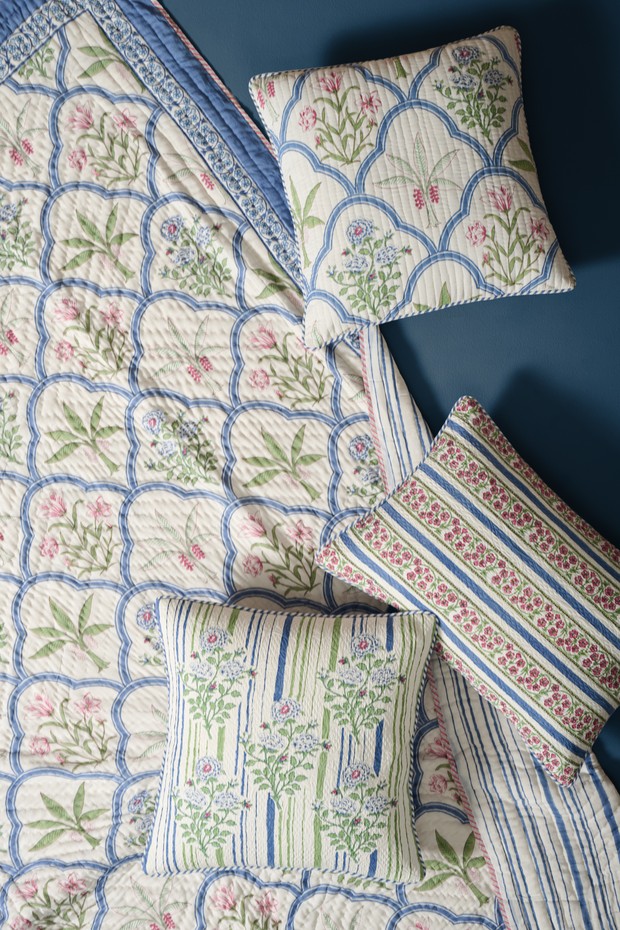 Rewa Ivory Muslin Razai