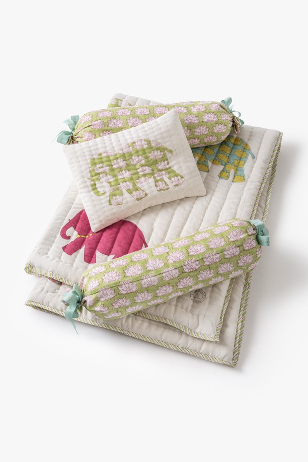 Set of 4 - HMS Muslin Infant Set