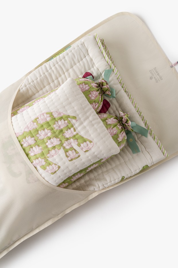 Set of 4 - HMS Muslin Infant Set