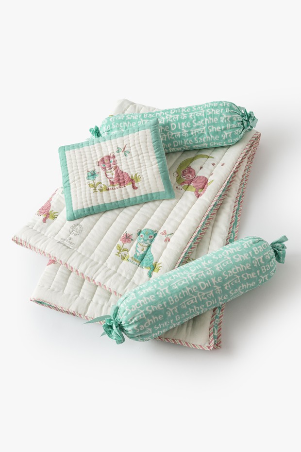 Set of 4 - Sher Bacche Muslin Infant Set