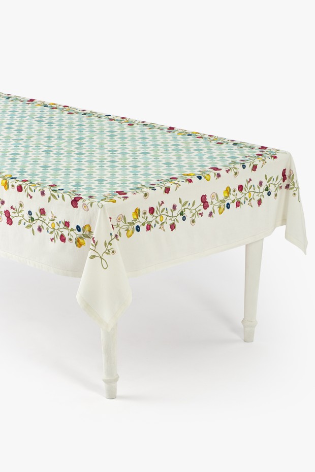 Granada Cotton Table Cloth