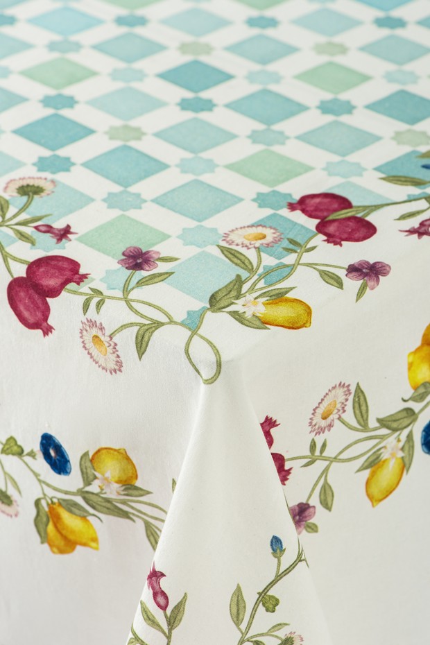 Granada Cotton Table Cloth